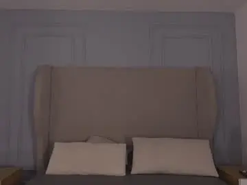 Chaturbate Live Sex Cam of chloe_dee_