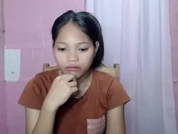 Chaturbate Adult Video Chat of krisloversweet1