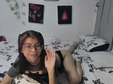 Chaturbate Adult Video Chat of sarahsmitt