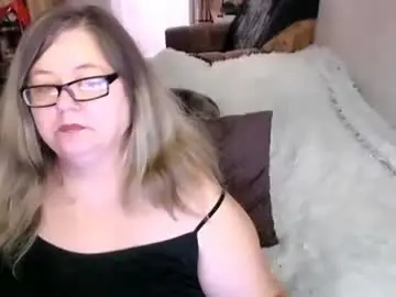 Chaturbate Live Sex Cam of tviks