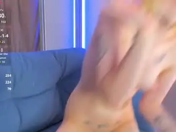 Chaturbate Live Sex Cam of pipipewpewpipiu