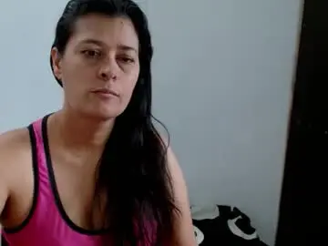 Chaturbate Free Live Porn of adriana_milf