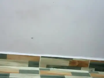 Chaturbate Live Sex Cam of squirtypussie