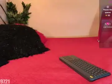 Chaturbate Free Live Porn of marcela_davila1