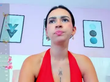 Chaturbate Live Sex Cam of myla_cute18