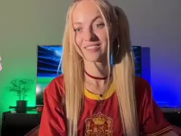 Chaturbate Live Porn of brilliantvictoria