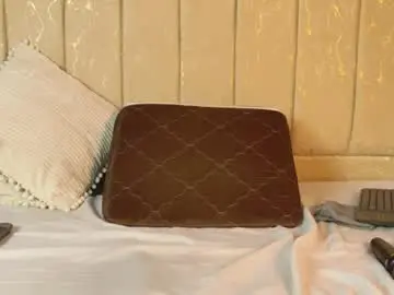 Chaturbate Best live sex cam show of vivi_ruby