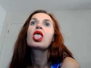 Chaturbate Live Sex Cam of _kapelka_