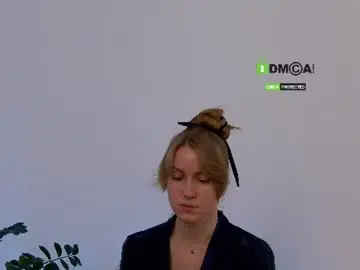 Chaturbate Adult Video Chat of sweetkira1