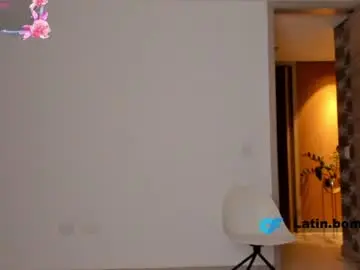 Chaturbate Adult Video Chat of cute_molly18