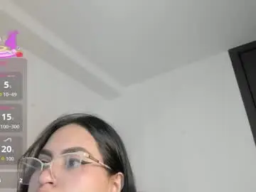 Chaturbate Live Porn of harmony_murr