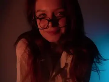 Chaturbate Live Sex Cam of cassie130505