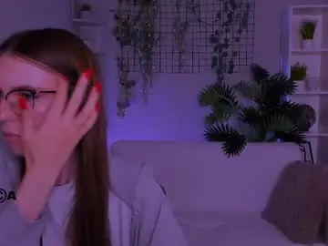 Chaturbate Live Porn of emilia_fly