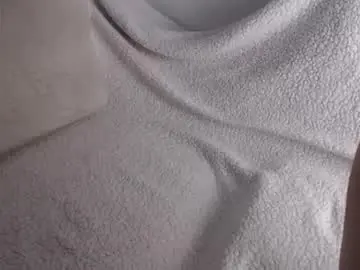 Chaturbate Live Sex of sweet_lil_thing
