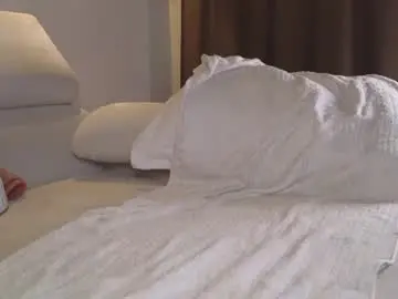 Chaturbate Live Porn of ericamiracle15