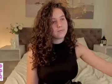 Chaturbate Live Sex of ariella_sol
