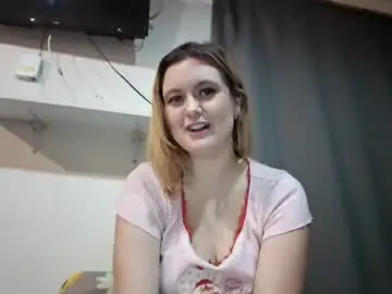 Chaturbate Live Sex of avery_doll21