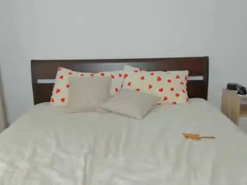 Chaturbate Best live sex cam show of xloe_queen