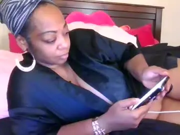 Chaturbate Adult Webcams of brownroundrenee