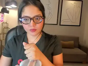 Chaturbate Sex Cam of ninamichelle_