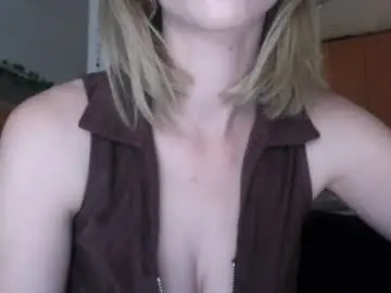 Chaturbate Nude Webcam of allyoursss1212