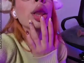 Chaturbate Nude Webcam of honey_bitee