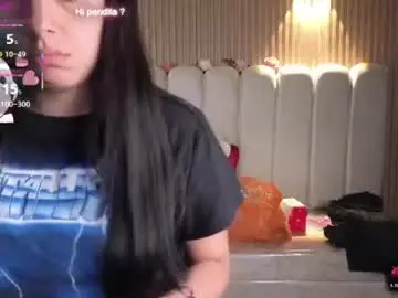 Chaturbate Live Sex Cam of melanny_petite