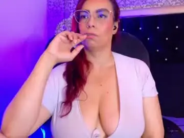 Chaturbate Best live sex cam show of mia_moon__0