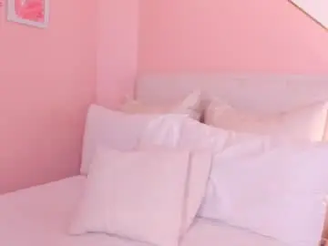 Chaturbate Live Sex Cam of anna_whitee_
