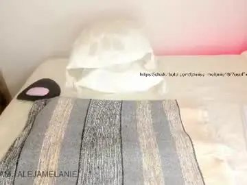 Chaturbate Adult Video Chat of miss_melanie18