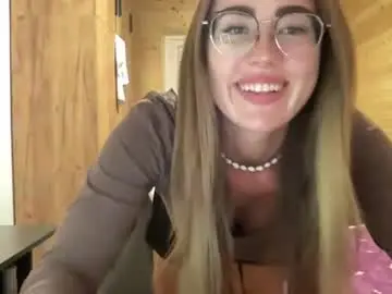Chaturbate Best live sex cam show of luxie_queen