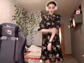 Chaturbate Live Sex Cam of elinorashfield