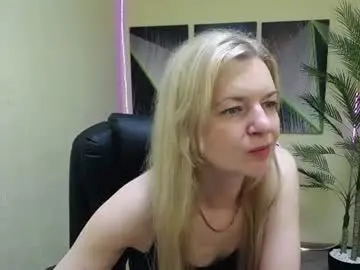 Chaturbate Nude Webcam of melissatylerbb