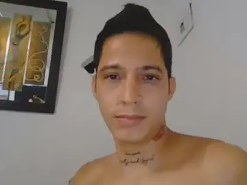Chaturbate Live Sex Cam of joseph_hotter