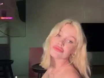 Chaturbate Best live sex cam show of golden_alinee