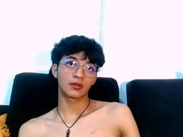 Chaturbate Free Live Porn of mik3_russe