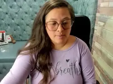 Chaturbate Best live sex cam show of sara_thonson_