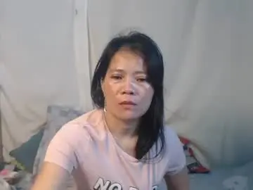 Chaturbate Adult Video Chat of pinayhotmama08