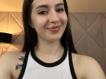 Imlive Sex Chat of AlesiaDesmond