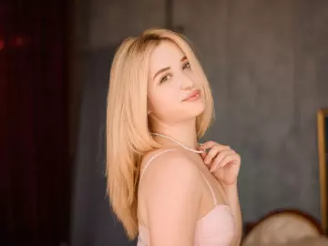 Imlive Adult Video Chat of HazelWhitess