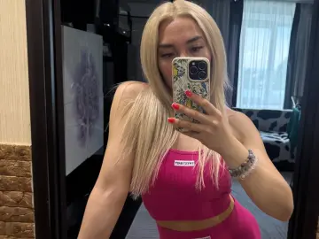 Imlive Free Porn Cam of Karmelita