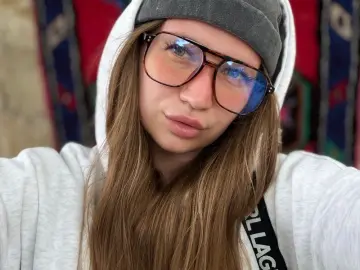 Imlive Adult Video Chat of marinet