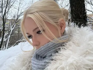 Livejasmin Watch Live Sex Cams of CatheyHolien