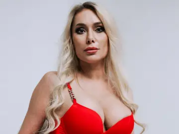 Livejasmin Adult Webcams of IsadoraDunkan