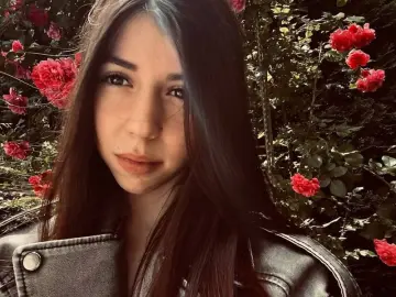 Livejasmin Live Porn of JolynHouts