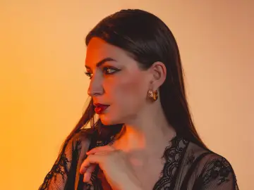 Livejasmin Live Sex of EmmaVel