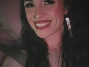 Myfreecams Live Porn of monischaos