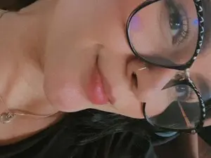 Myfreecams Adult Webcam of Krisbigboobs