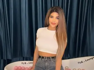 Myfreecams Live Sex of Bella_Posh
