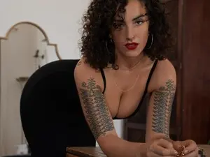 Myfreecams Sex Cam of MissAveryBlue